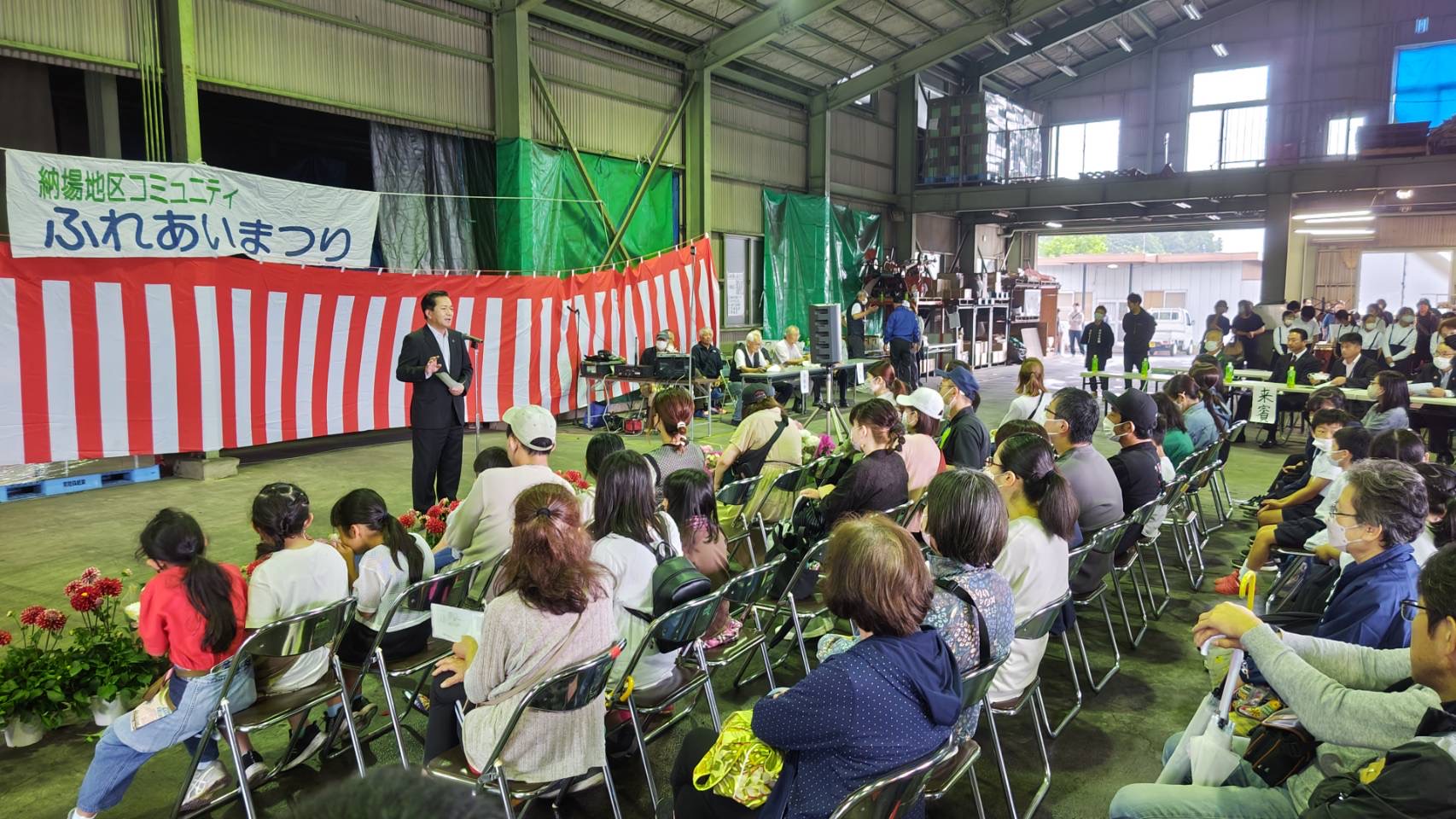 あいさつをする市長 あいさつをする市長