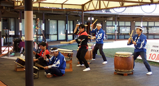 和太鼓VSジャグリング 和太鼓VSジャグリング