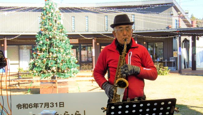 「チャーリー栗原」各種管楽器のマラソン演奏 「チャーリー栗原」各種管楽器のマラソン演奏