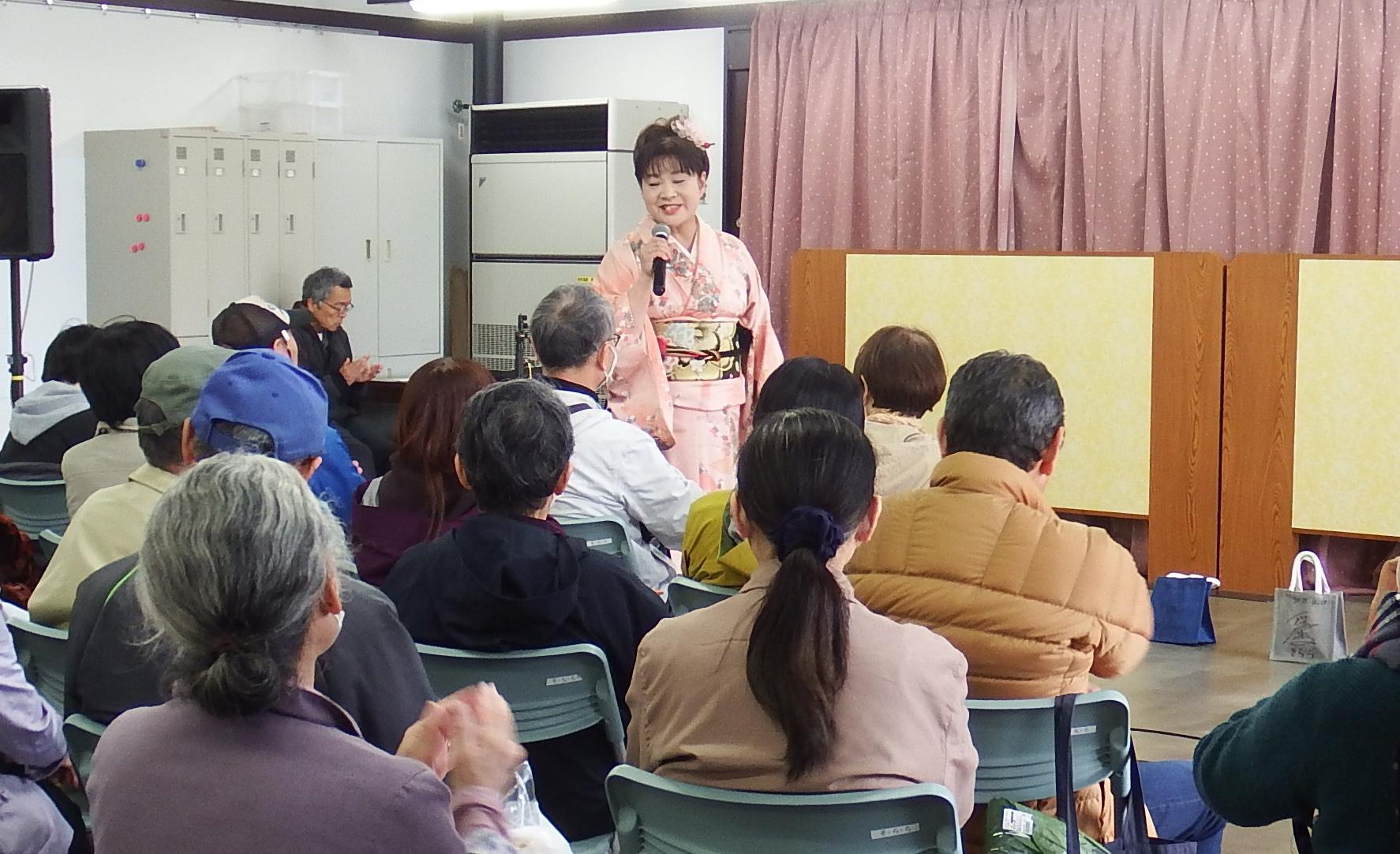 愛川れい子写真3