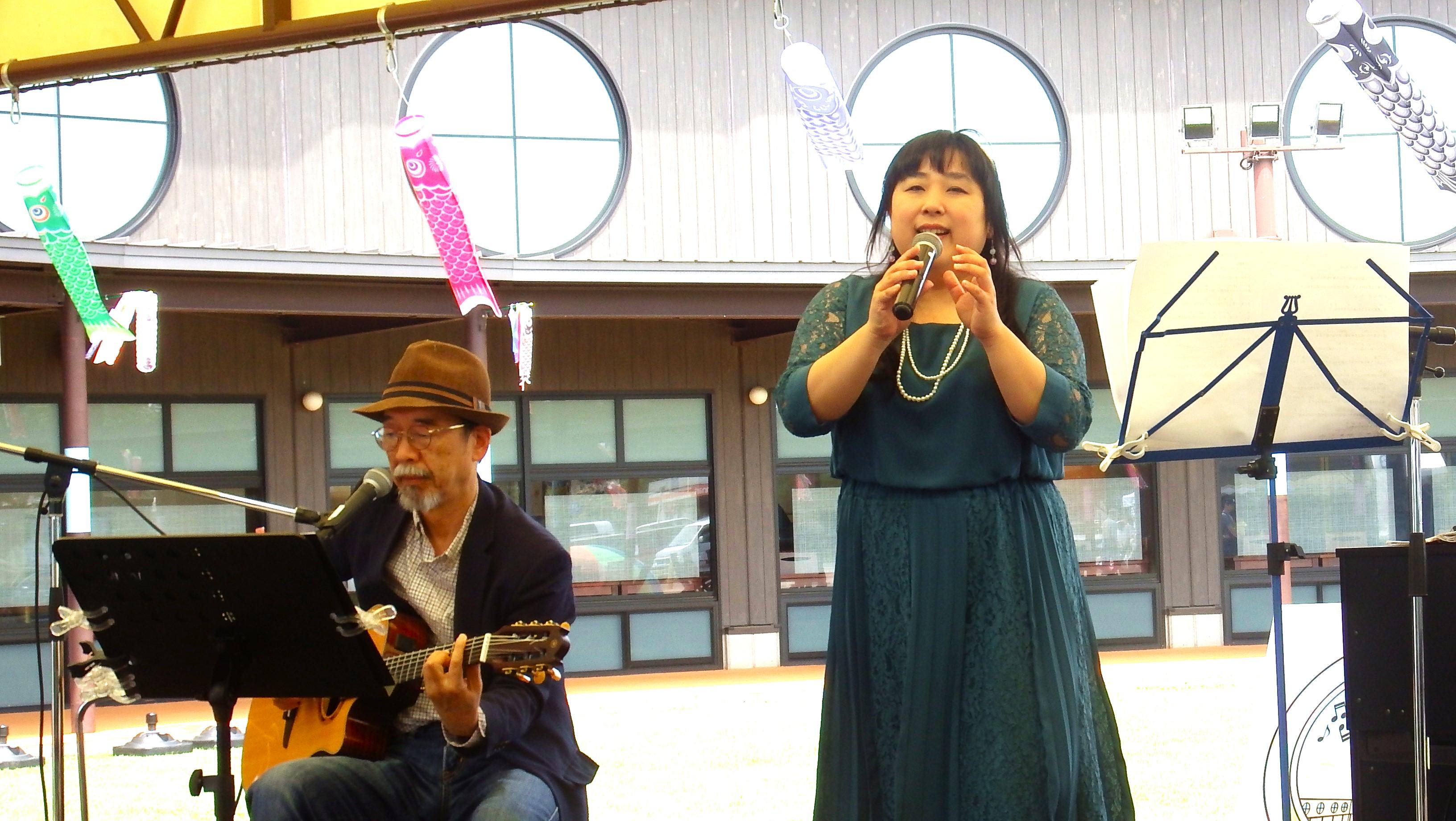 ユリエ&マーシー写真1 ユリエ&マーシー写真1