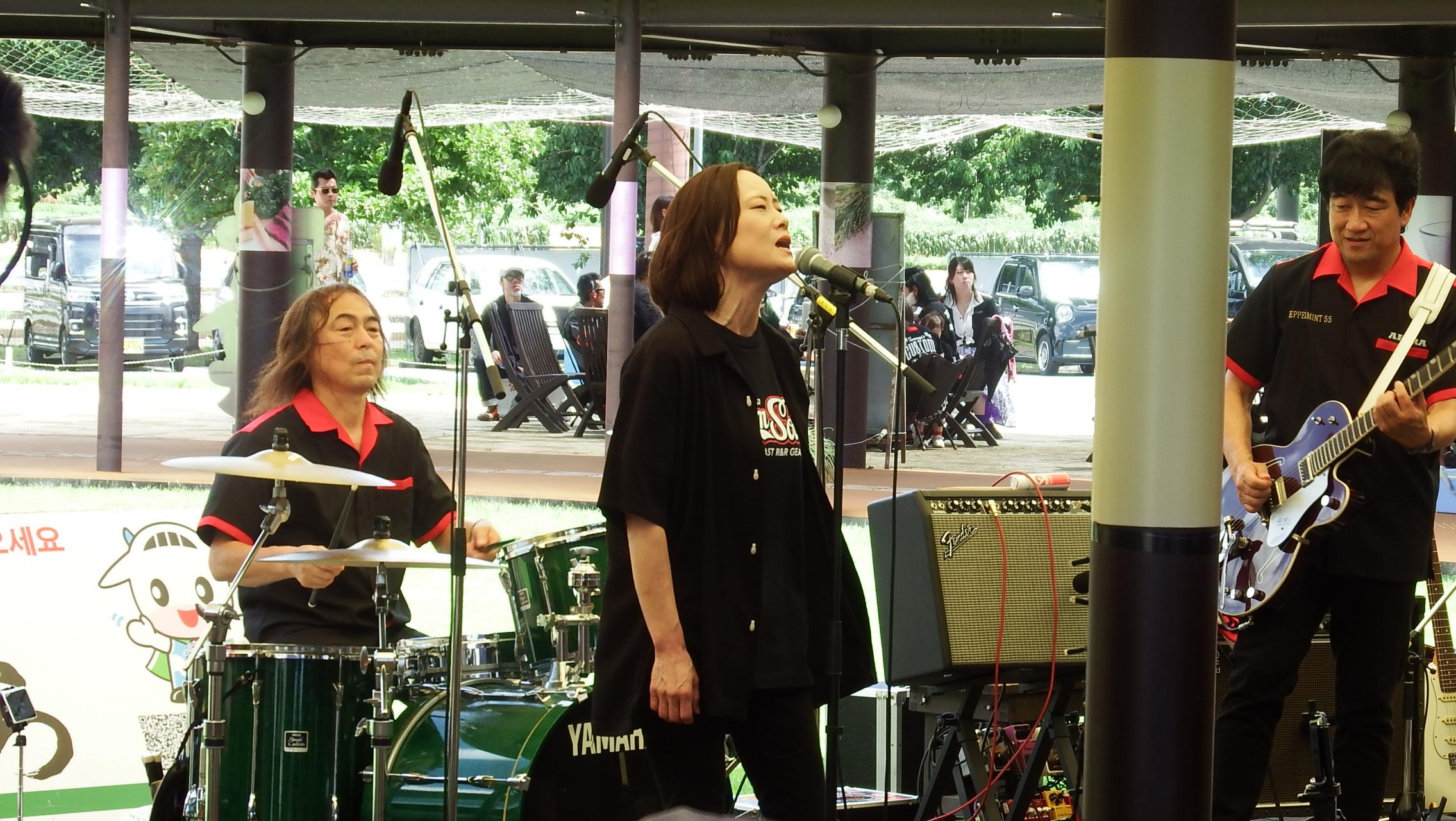 ペパーミントゴーゴー写真1 ペパーミントゴーゴー写真1