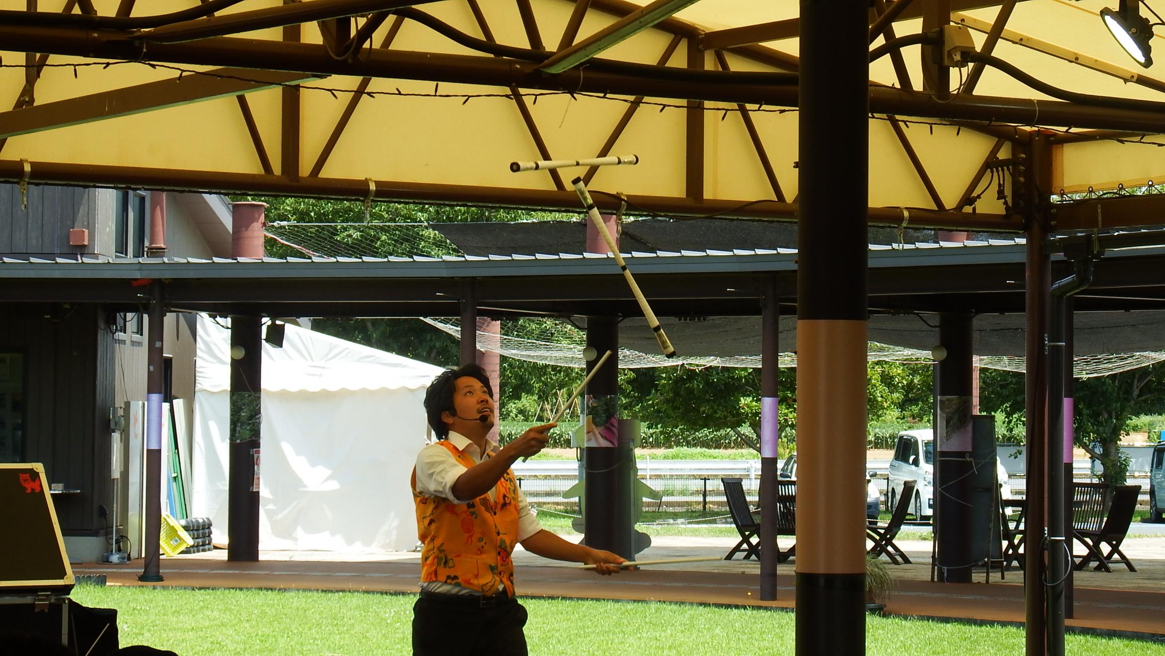 かりゆしパフォーマーそんりゅう写真2