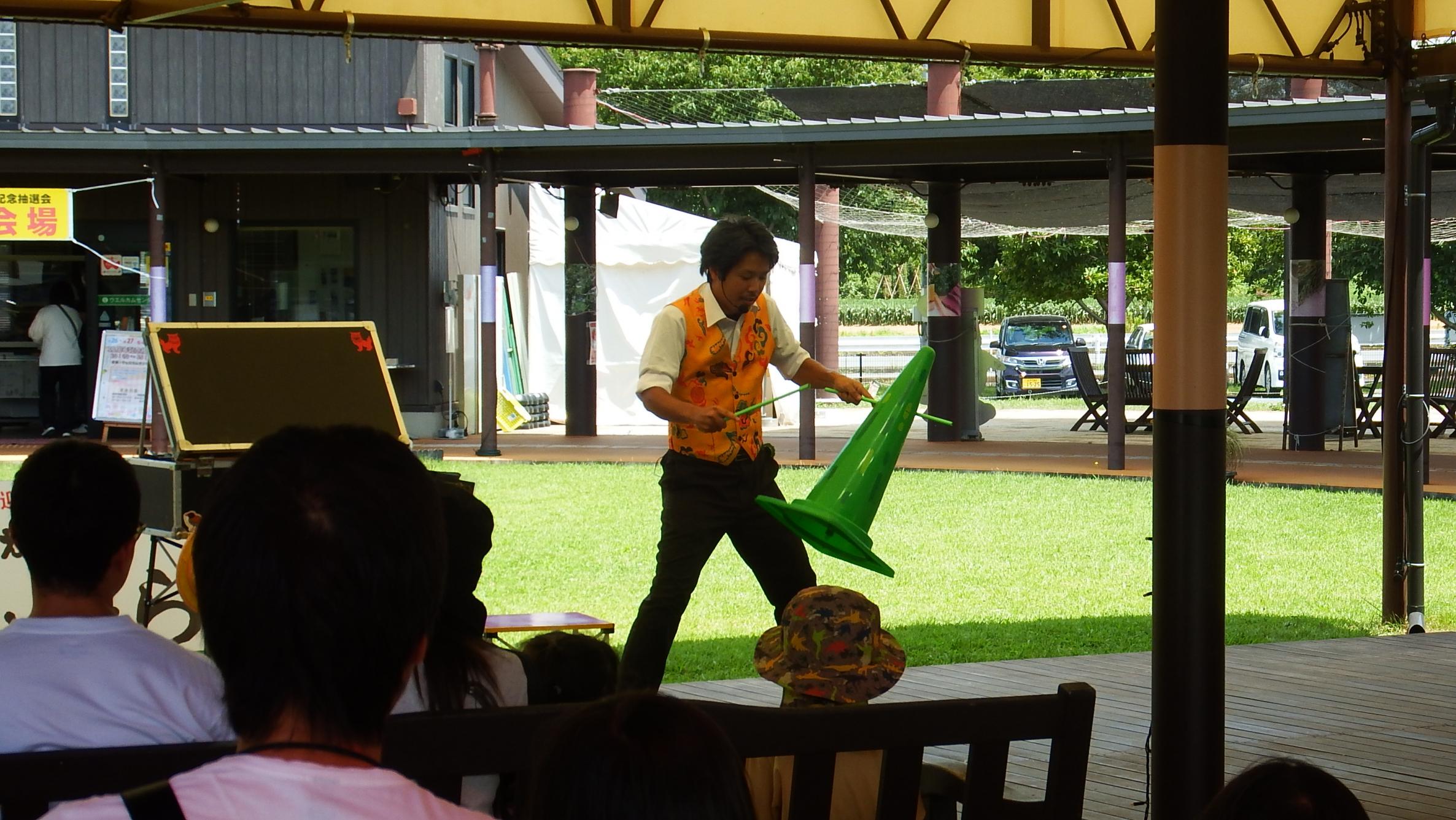 かりゆしパフォーマーそんりゅう写真3