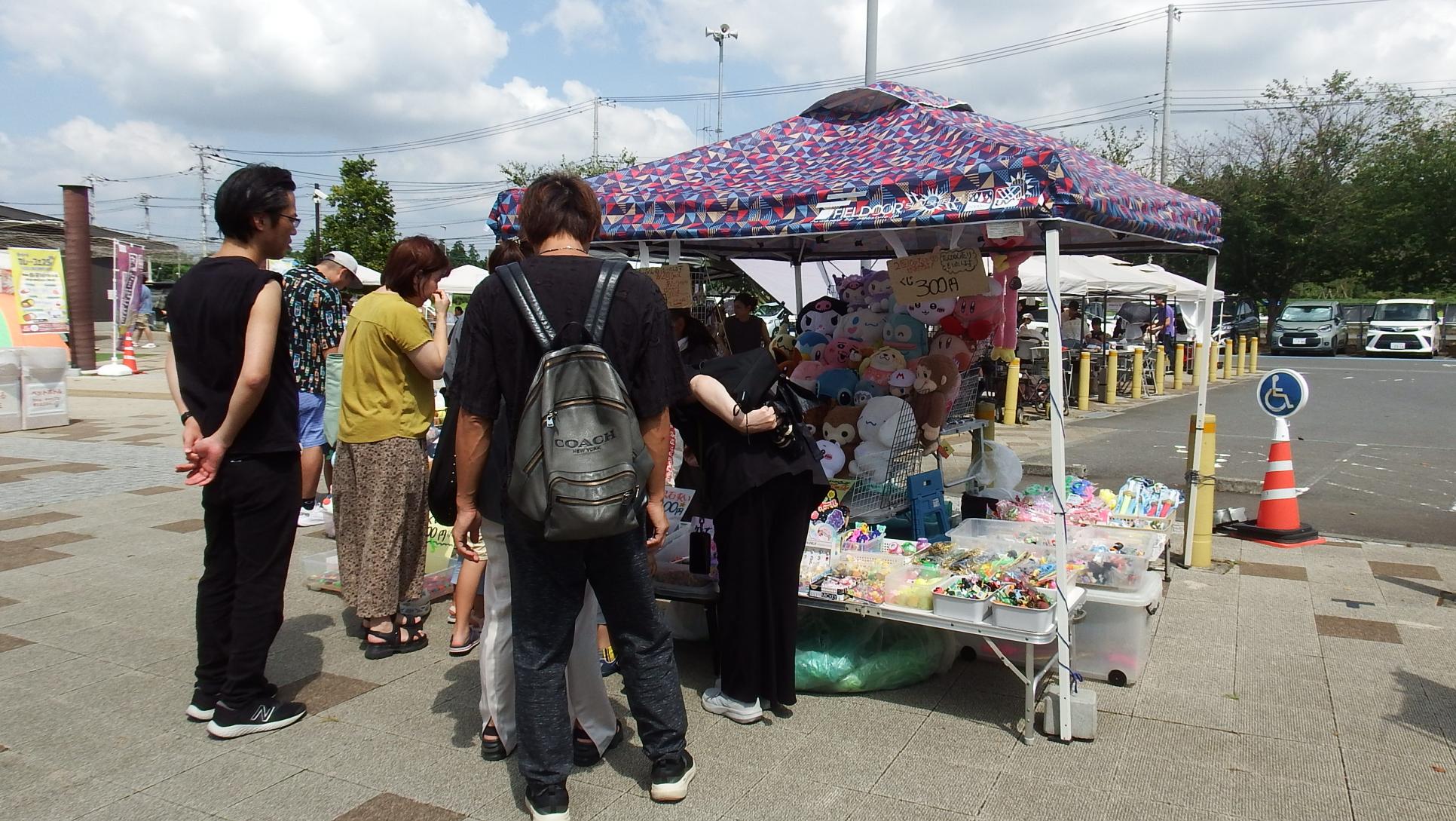 ぬいぐるみ販売咲写真