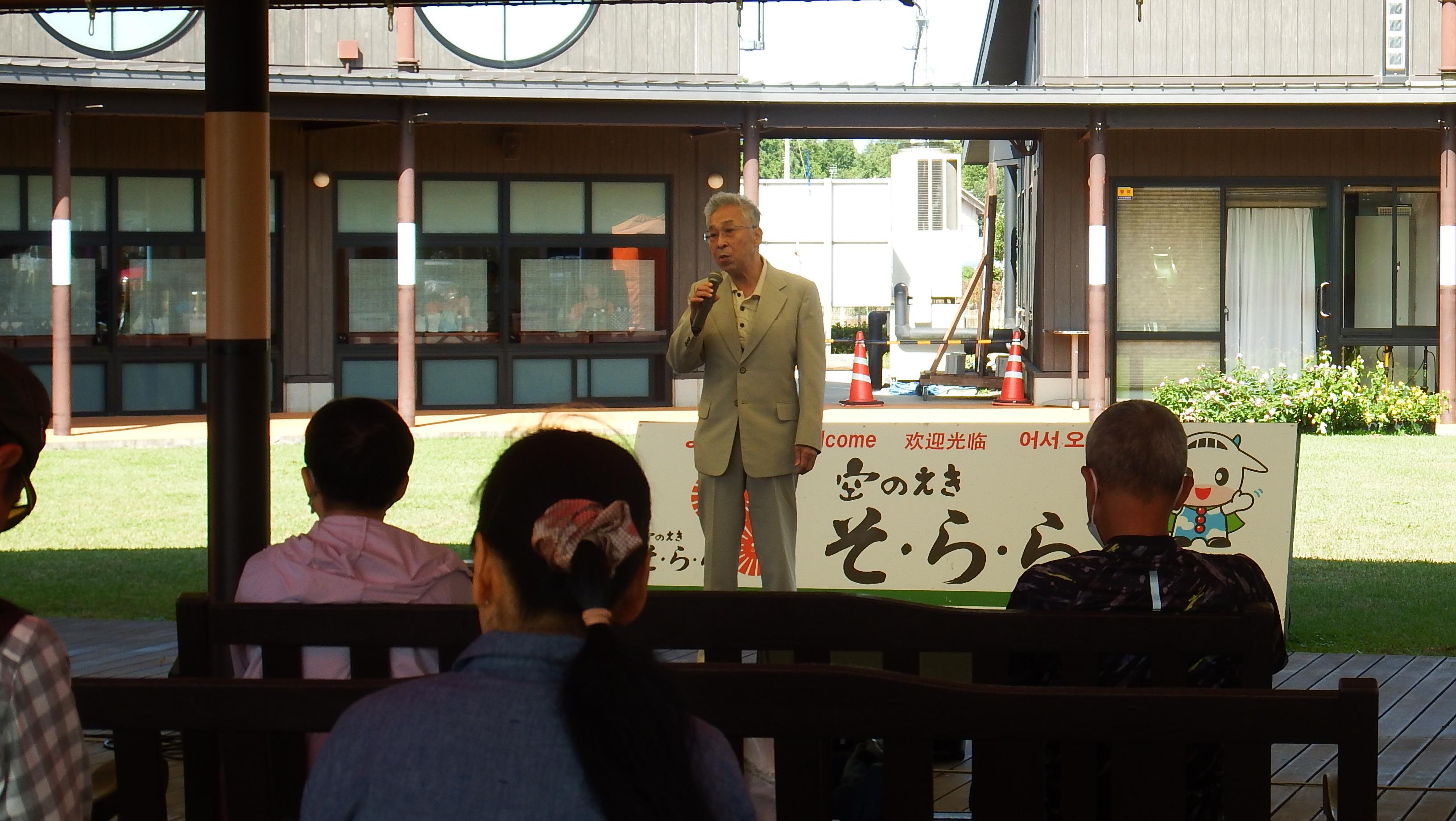 カラオケ楽園出演者写真10 カラオケ楽園出演者写真10