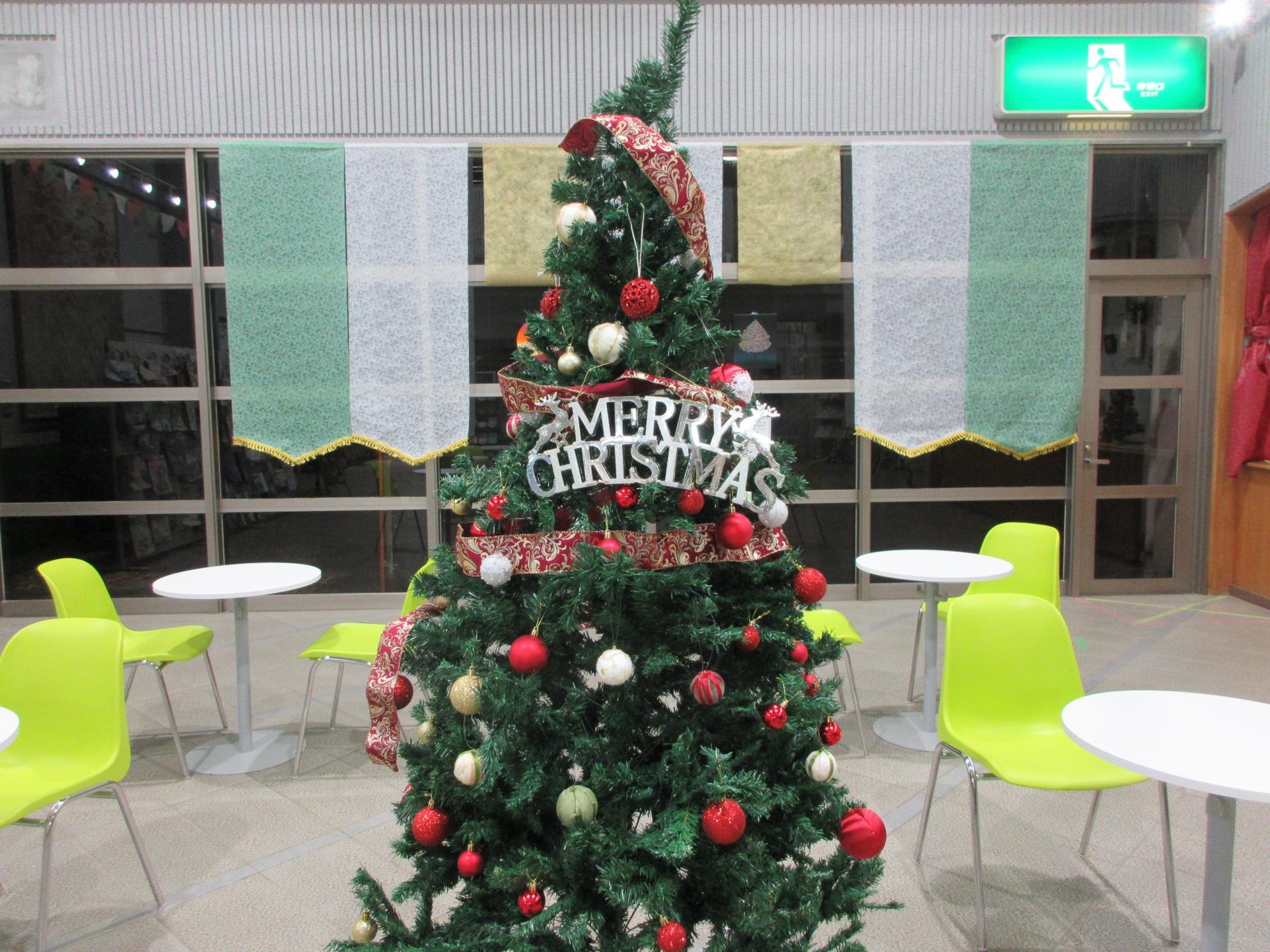 クリスマスツリーの様子 クリスマスツリーの様子