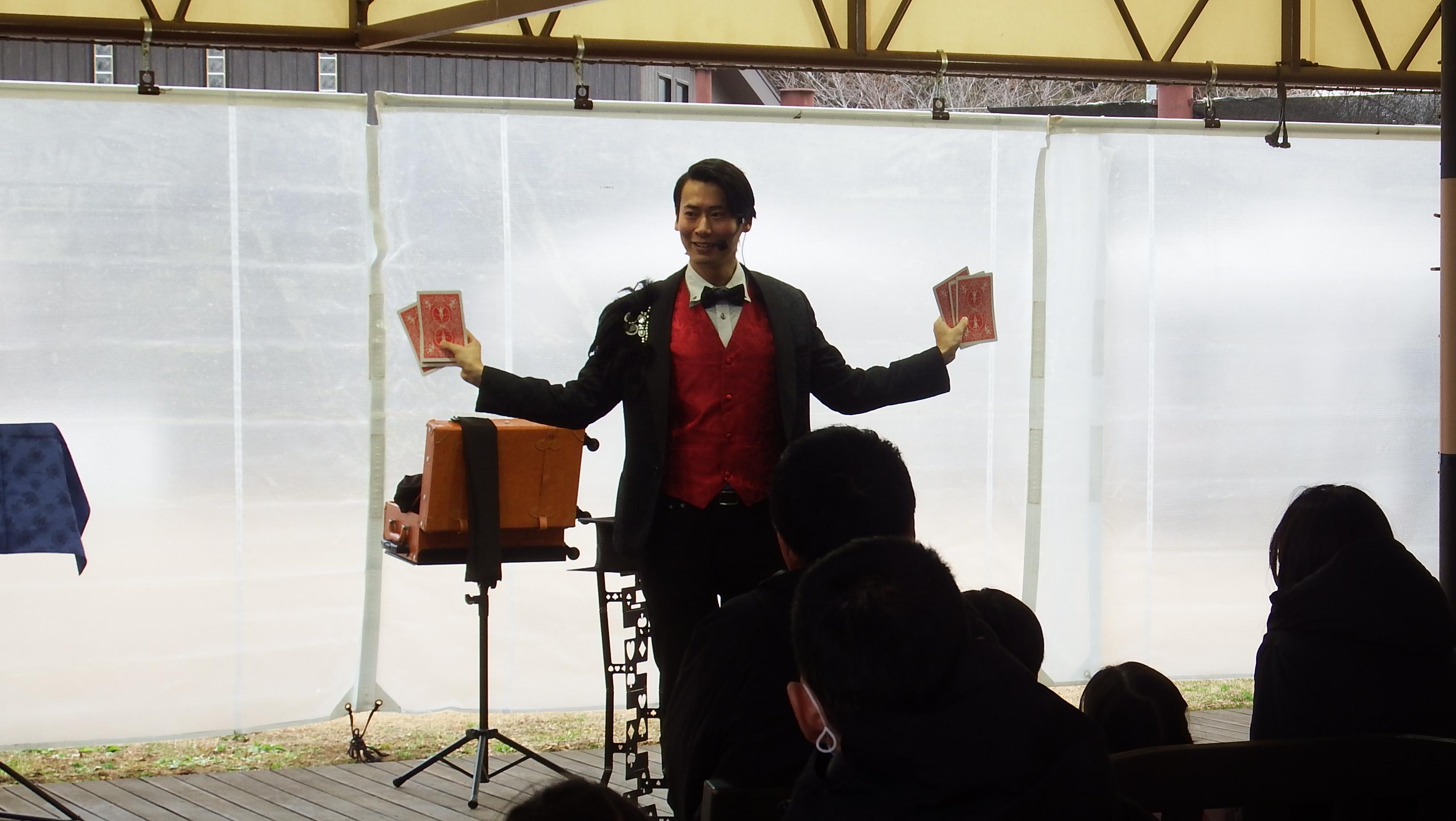 マジシャンアキラ写真1